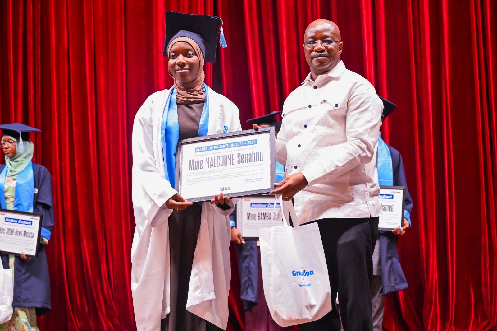 Éducation : L'ESGIC célèbre ses nouveaux diplômés sous le parrainage de Fassery Doumbia (PMU-Mali)